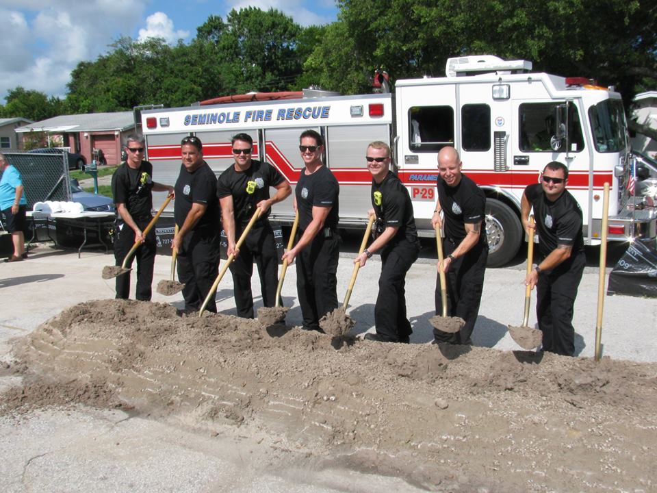 Fire Crew Digging